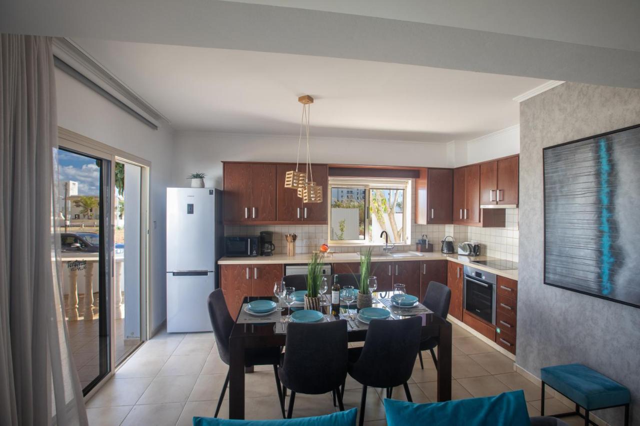 Tonia Seaview Villas Protaras Buitenkant foto