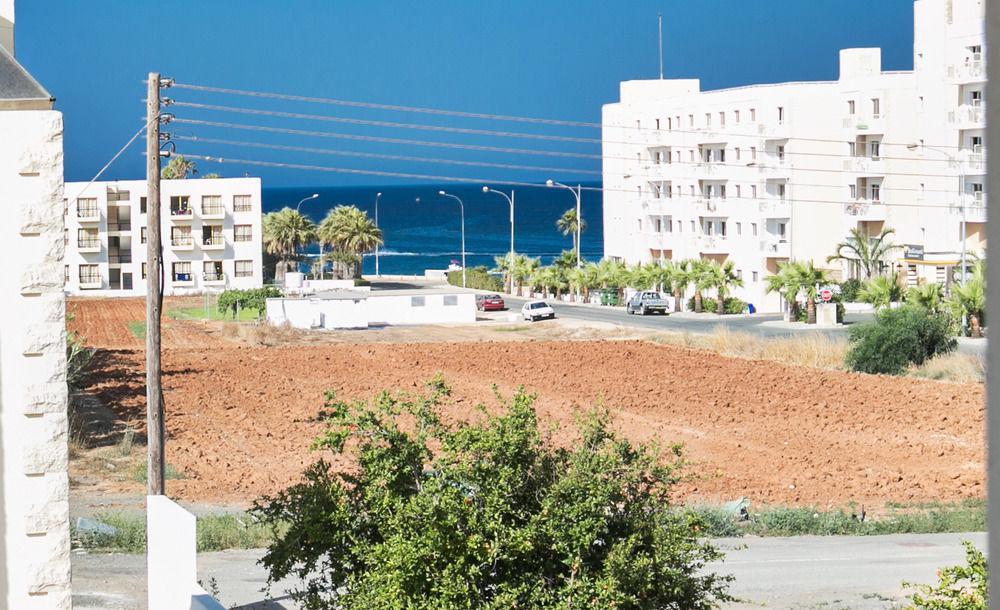 Tonia Seaview Villas Protaras Buitenkant foto